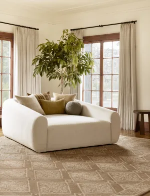 Harlowe Media Lounger