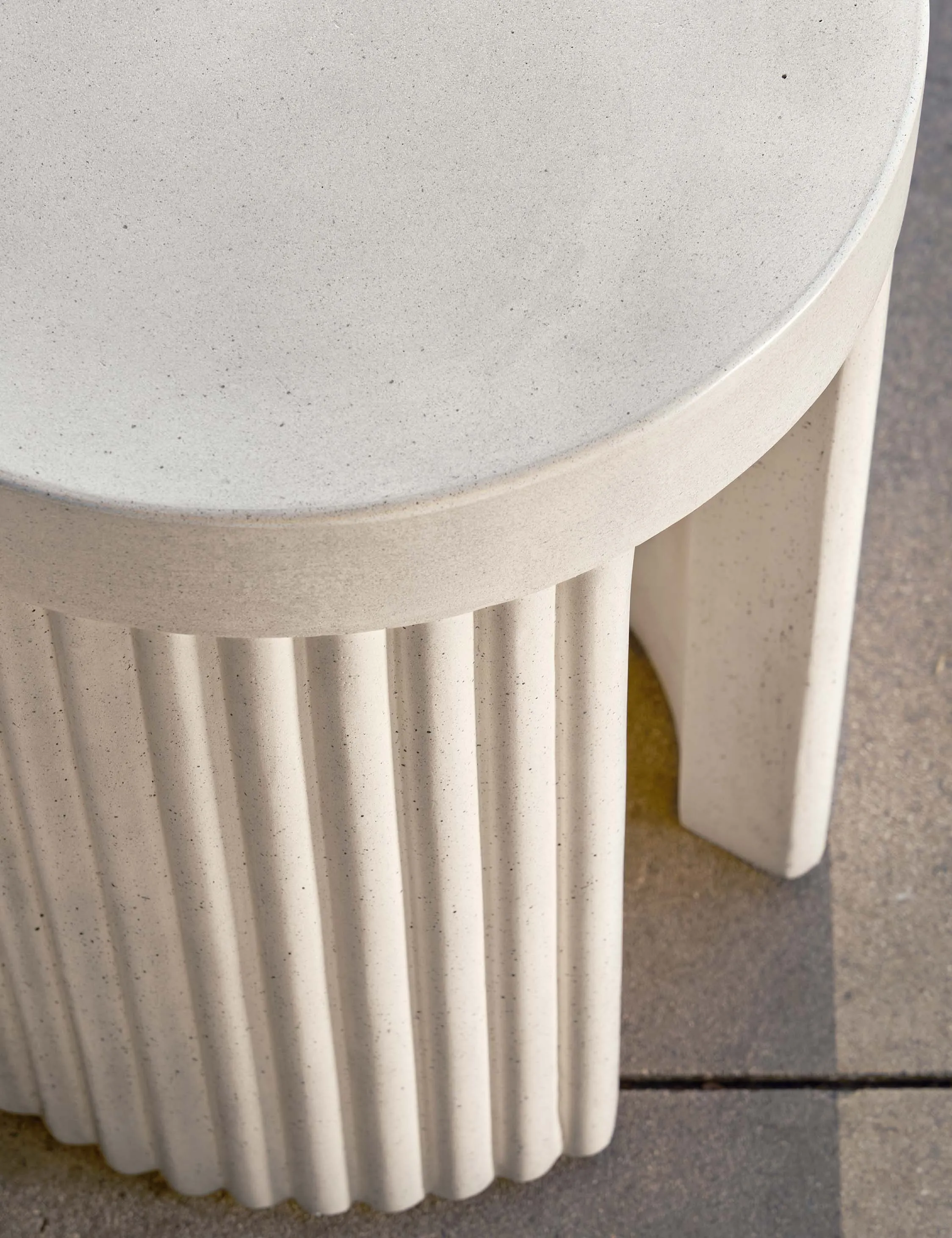 Lelia Indoor / Outdoor Stool
