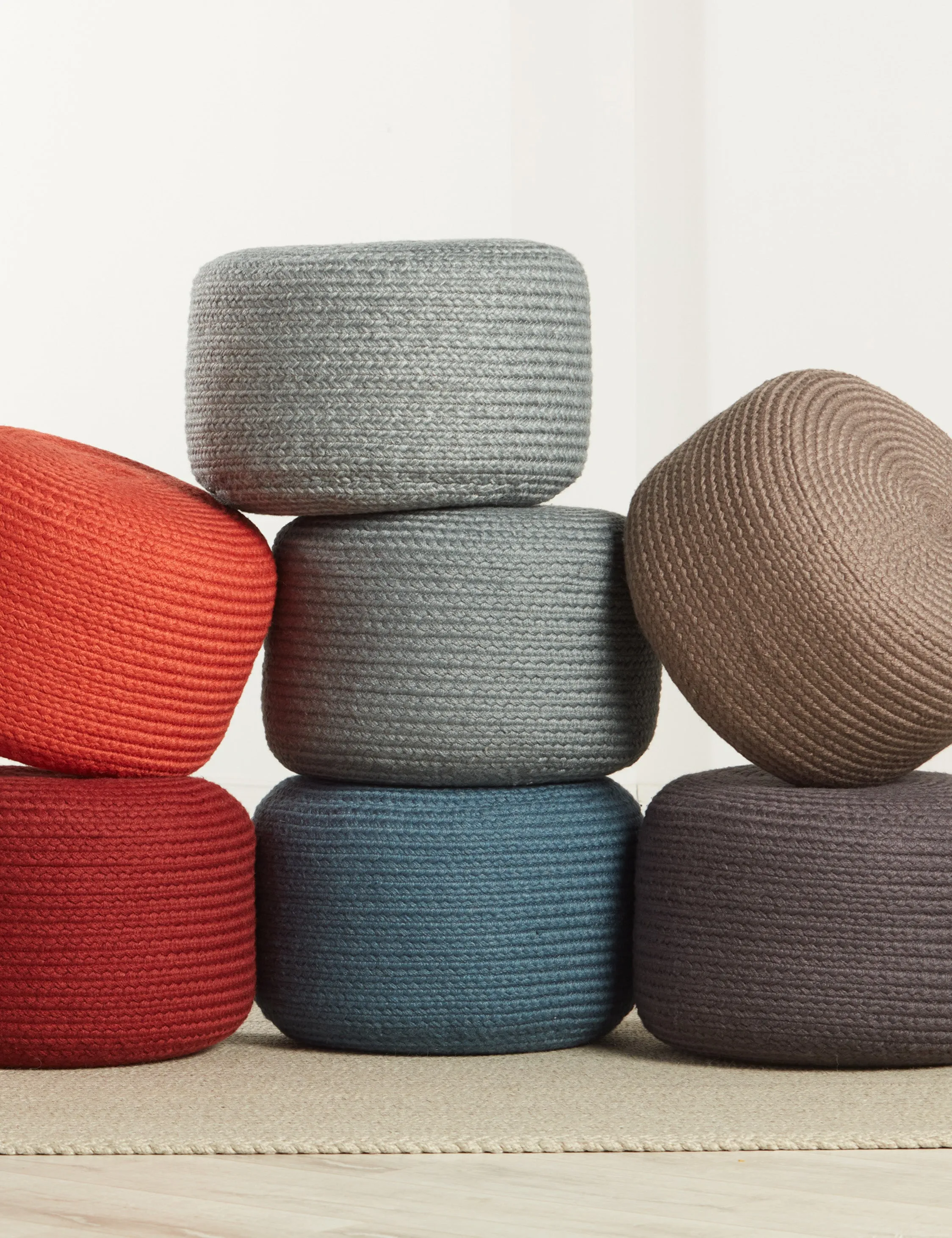 Otso Indoor / Outdoor Pouf