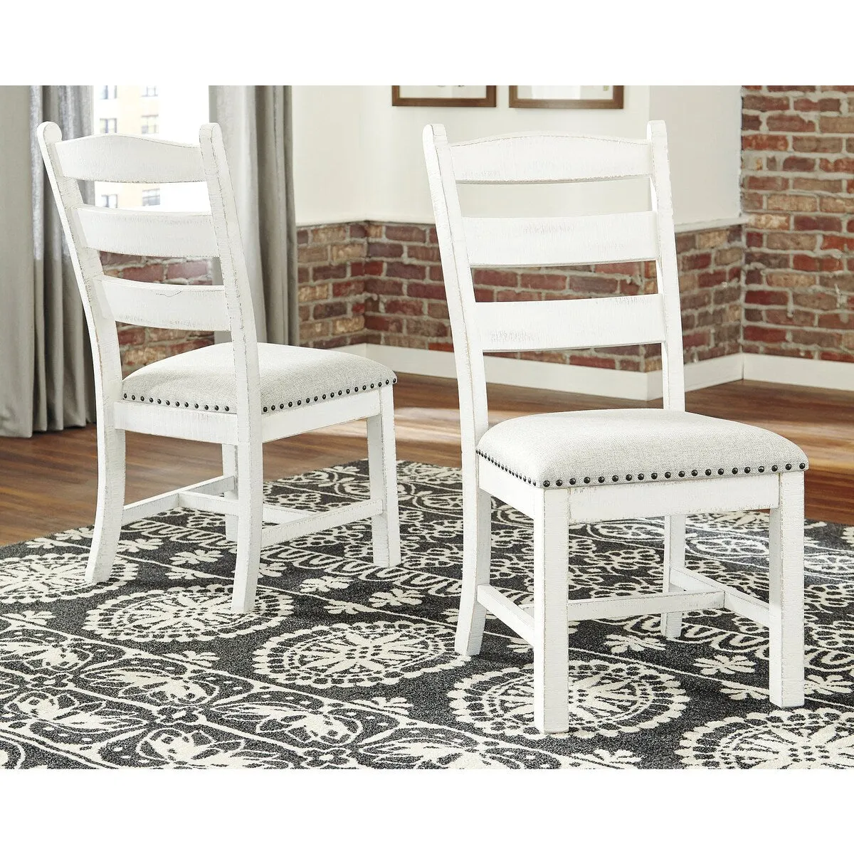 Signature Design by Ashley Valebeck Brown/White/Beige 5-Piece Dining Package