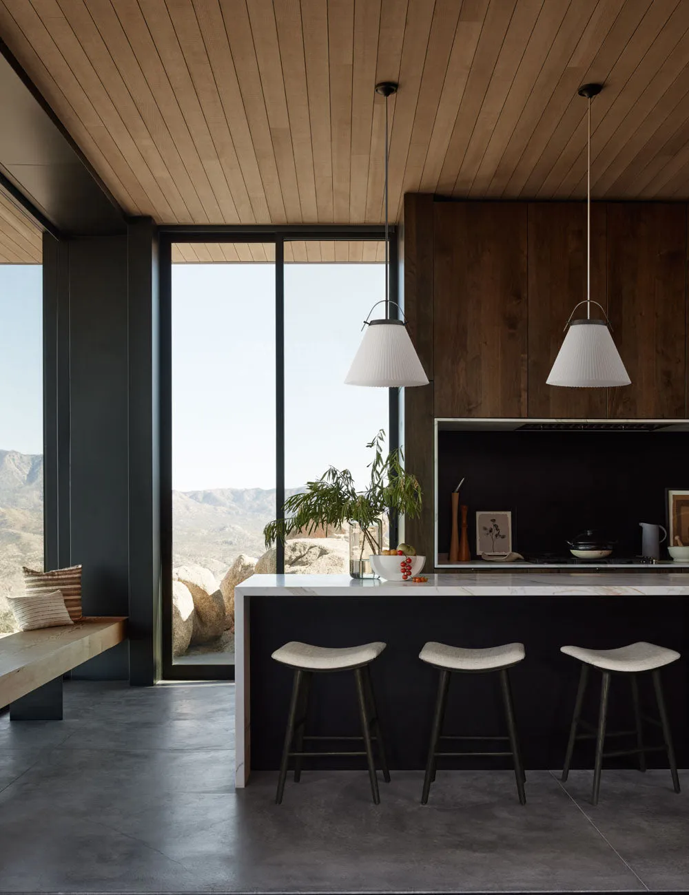 Svetta Counter Stool