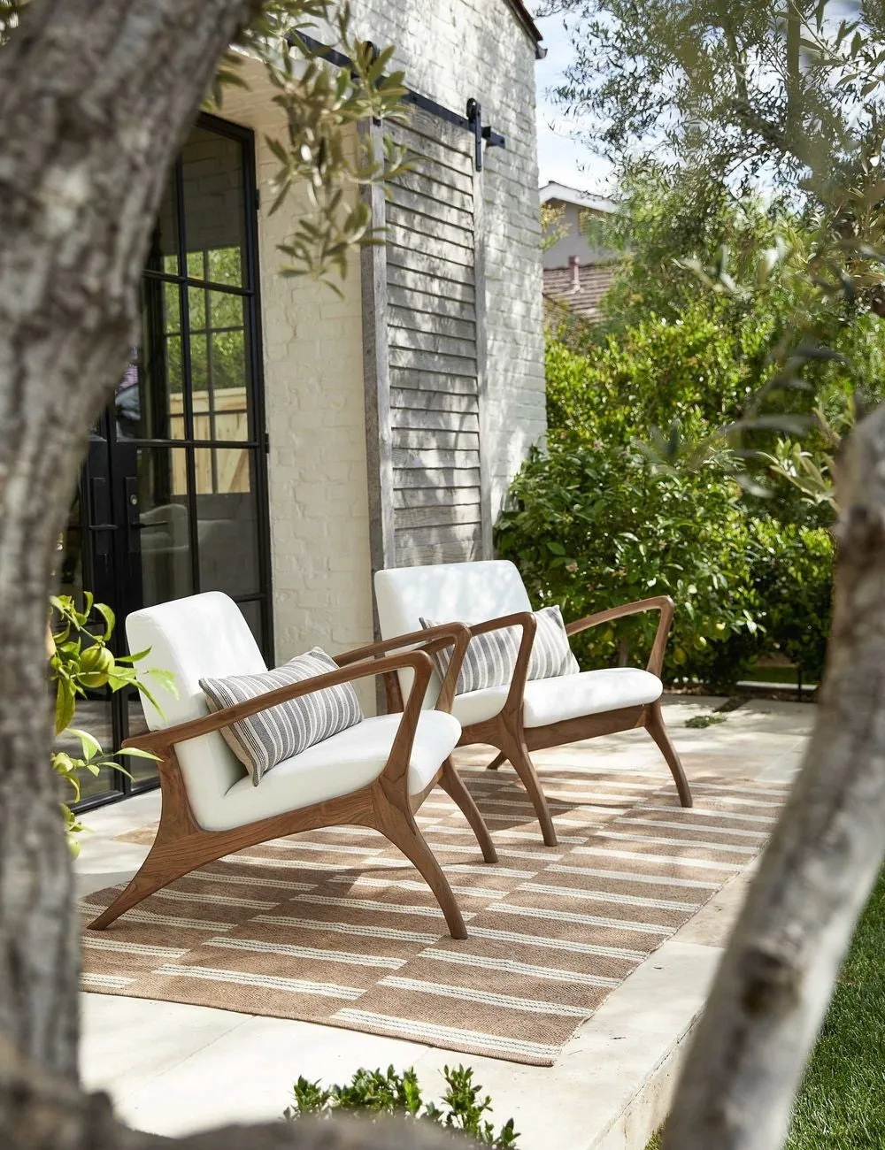 Venturi Indoor / Outdoor Accent Chair