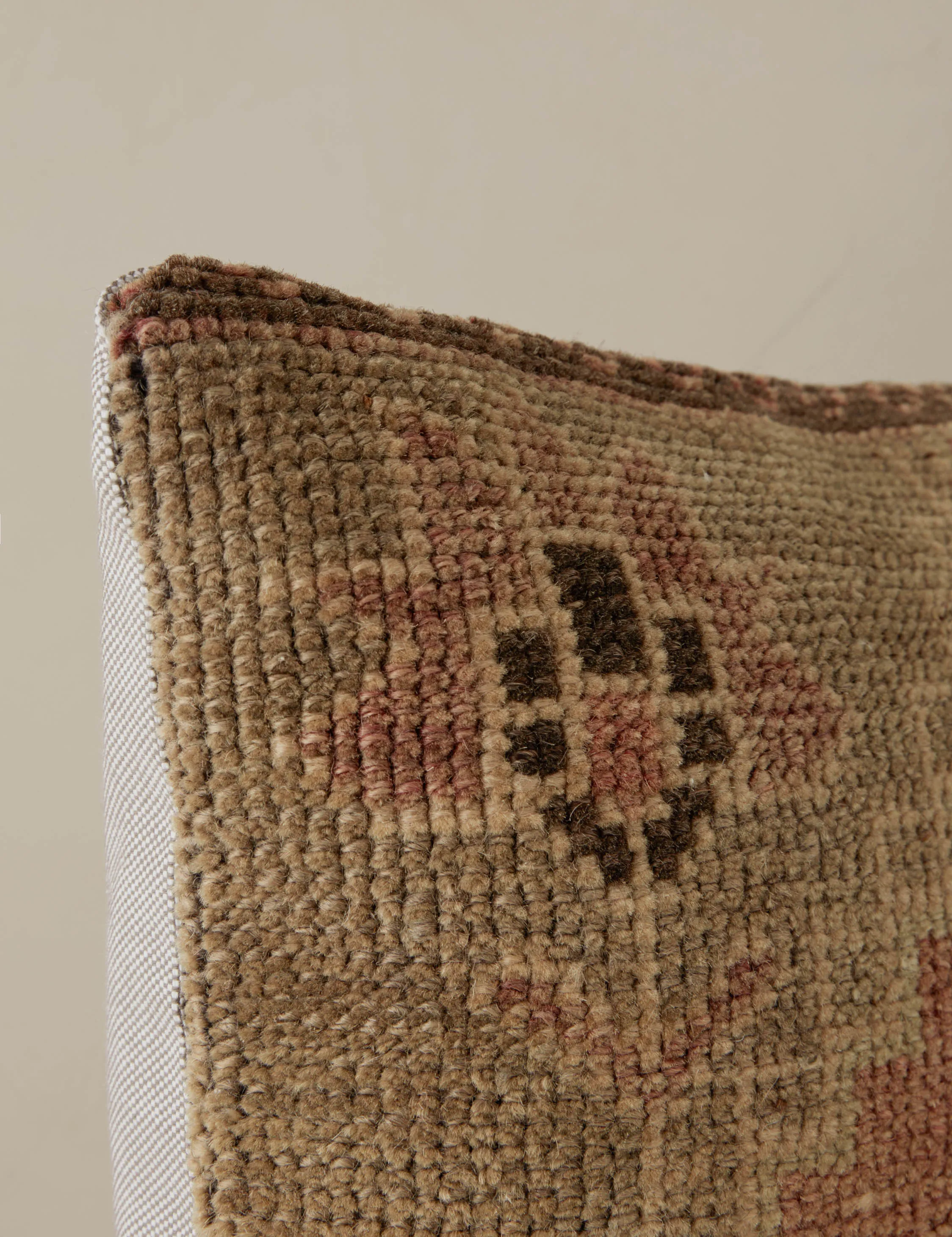 Vintage Pillow No. 9. 20 x 20