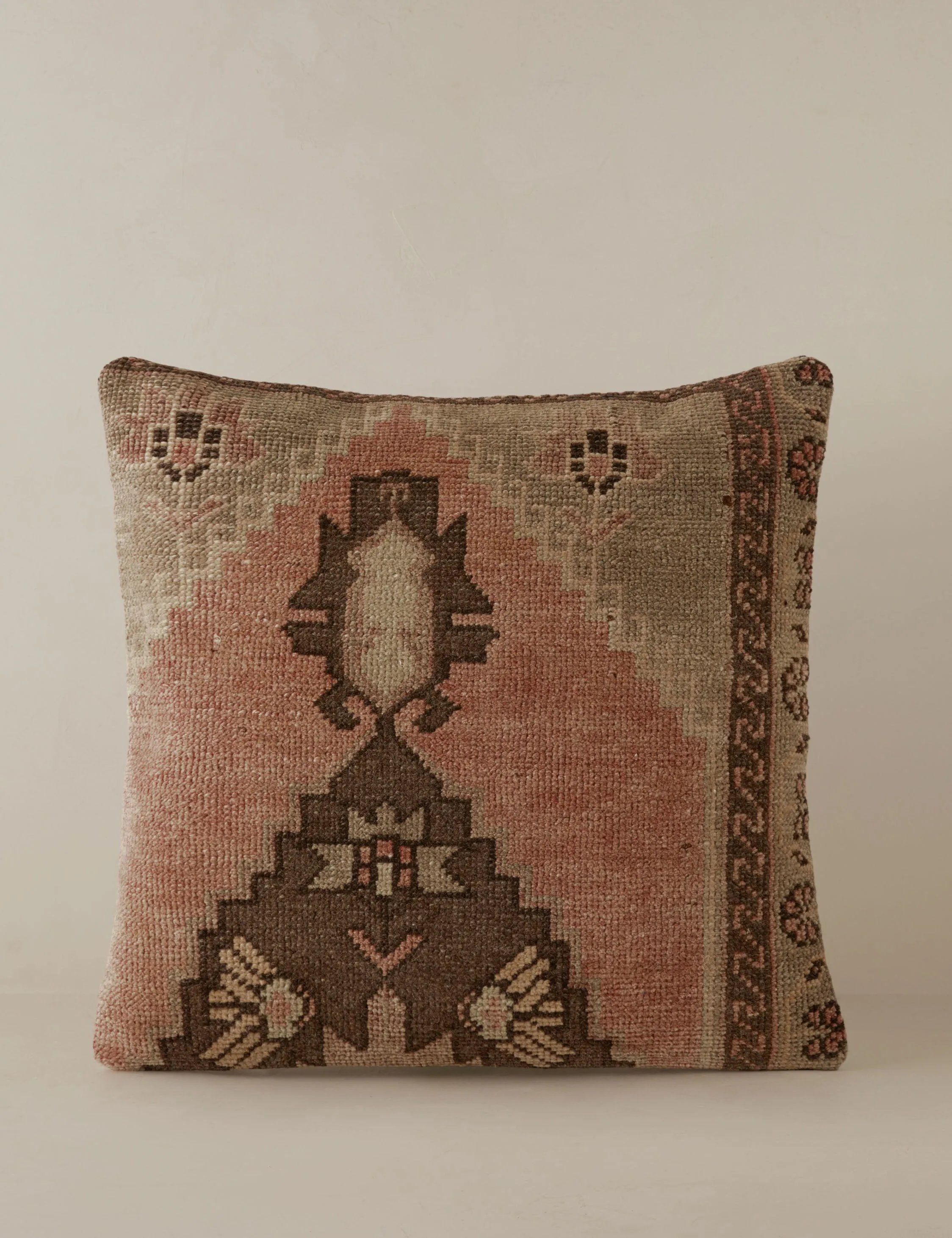 Vintage Pillow No. 9. 20 x 20